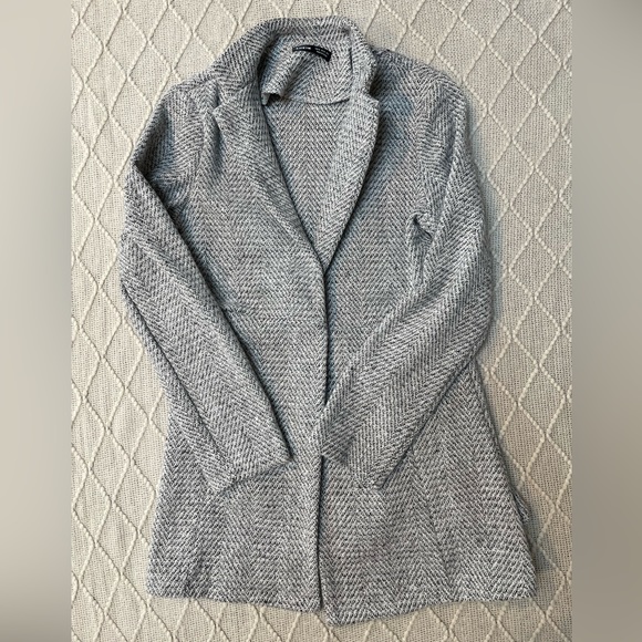 Black and white blazer - Picture 1 of 1